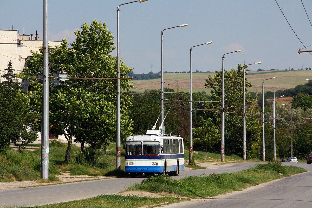 Плевен, ЗиУ-682УП НРБ № 162 (01624)