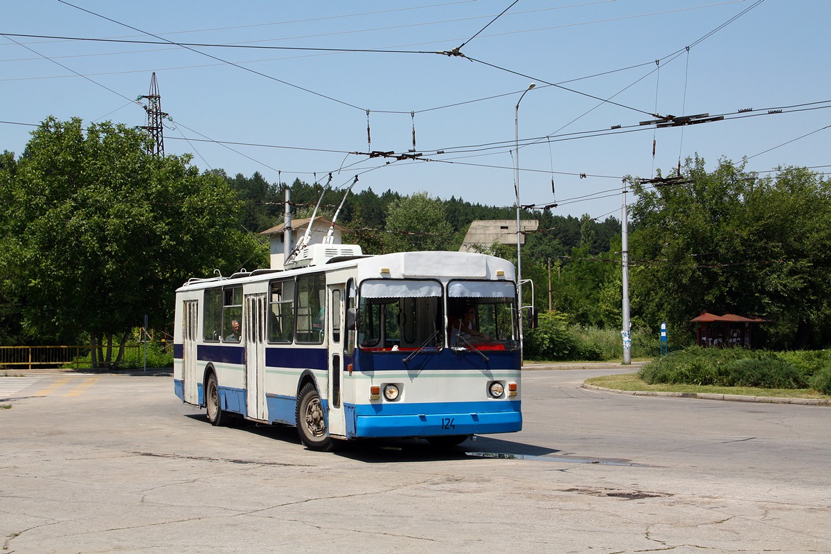 Плевен, ЗиУ-682УП № 124 (01243)