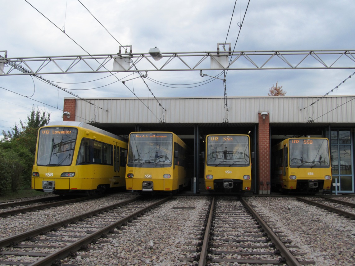 Штутгарт, Stadler DT8.12 № 3510; Штутгарт, Duewag DT8.10 № 3339; Штутгарт, Duewag DT8.S № 4197; Штутгарт, Duewag DT8.4 № 3080