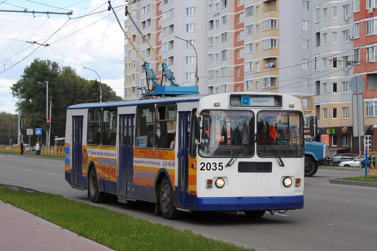 Briansk, ZiU-682G-016 (012) N°. 2035