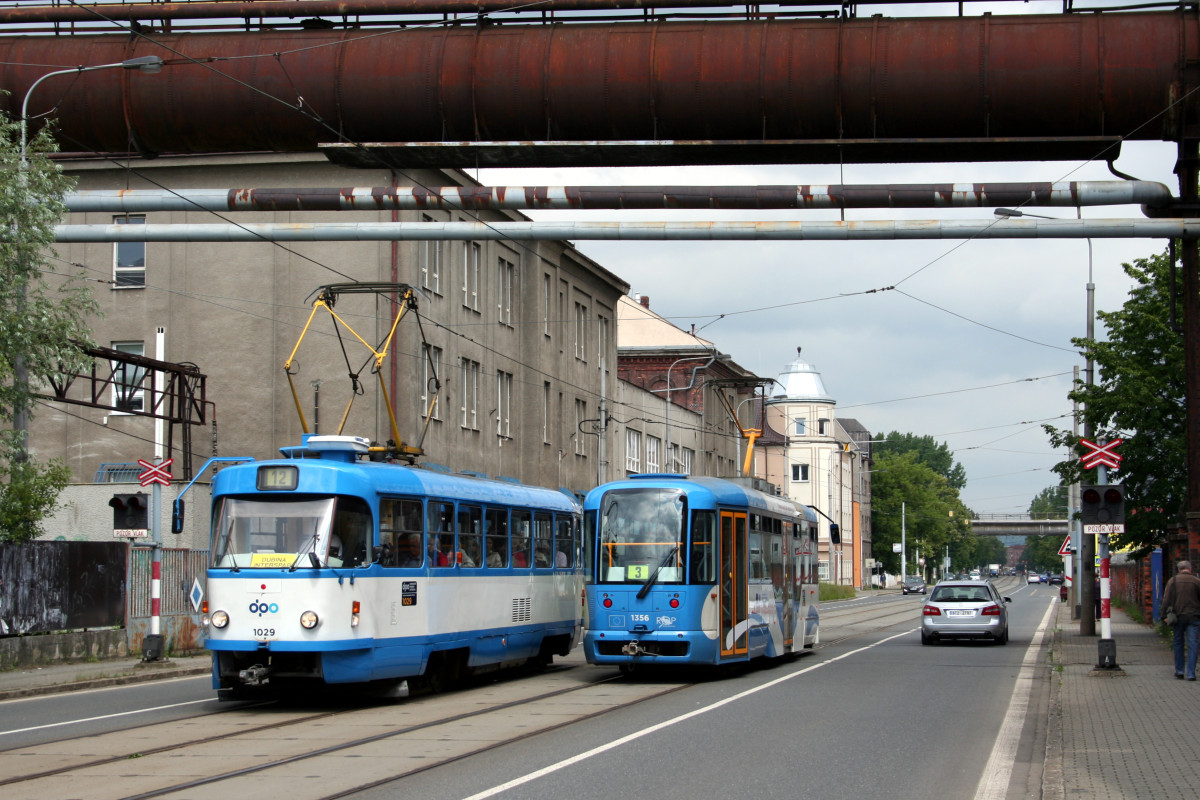 Острава, Tatra T3G № 1029; Острава, Vario LFR.E № 1356
