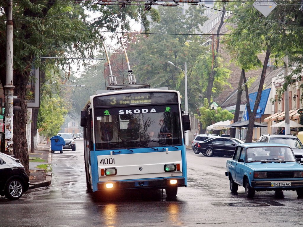 Одесса, Škoda 14Tr17/6M № 4001
