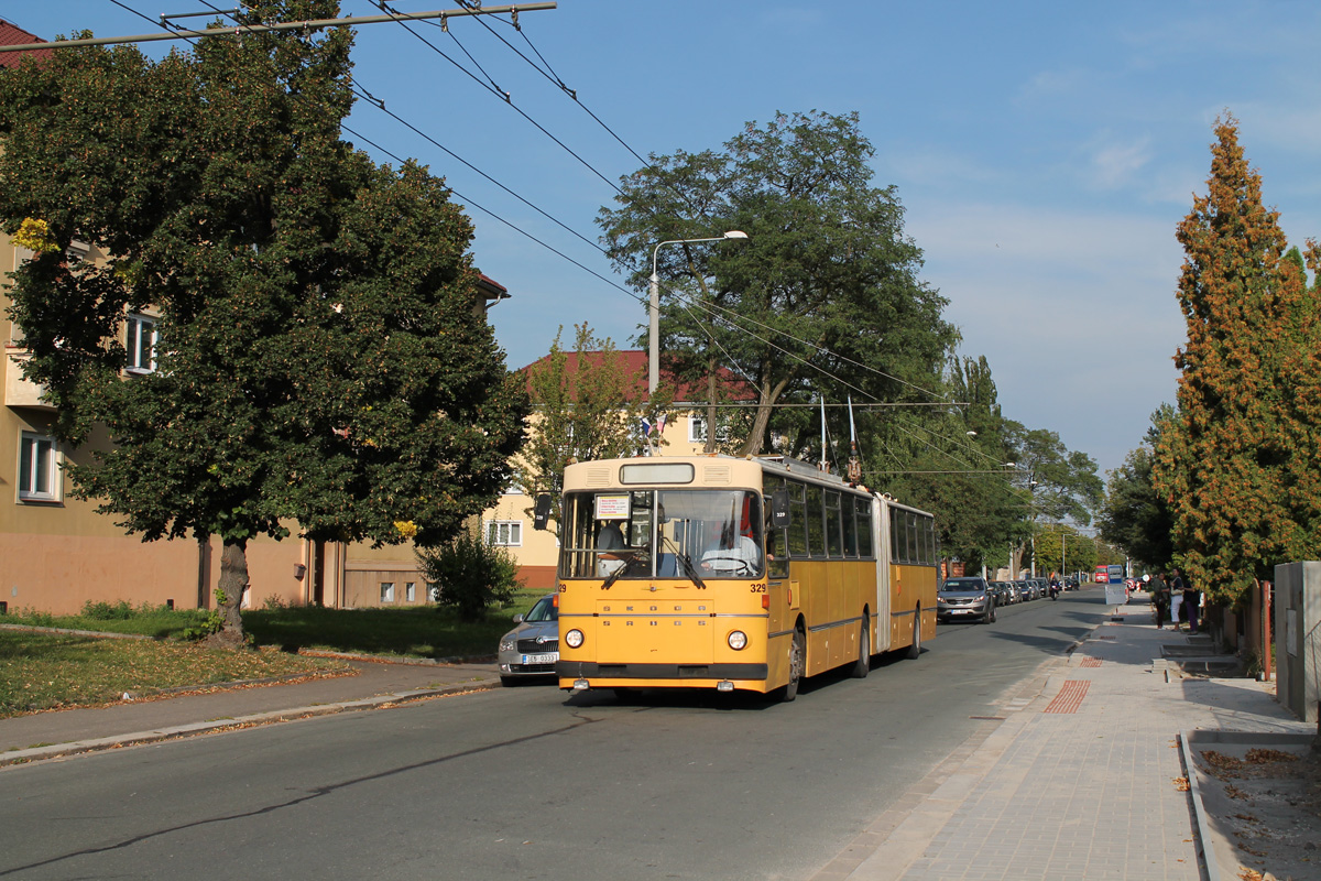 Пардубице, Škoda Sanos S 200 Tr № 329