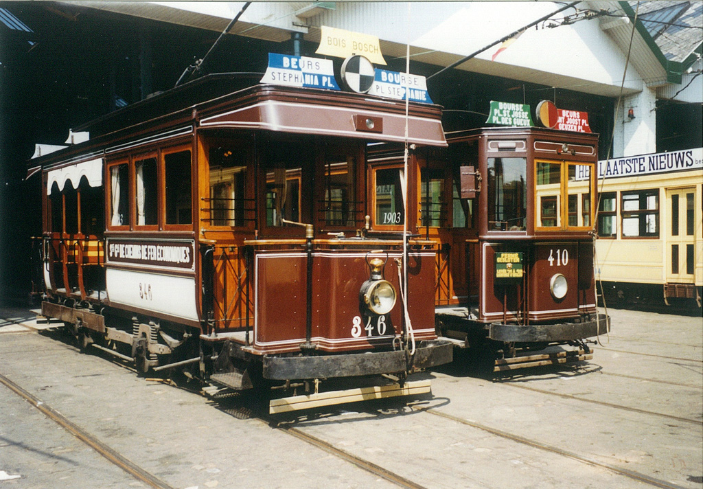 Брюссель, Двухосный моторный Nivelles № 346; Брюссель, Двухосный моторный Nivelles № 410