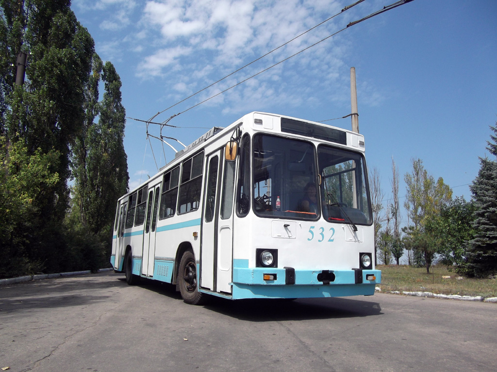 Углегорск, ЮМЗ Т2 № 532