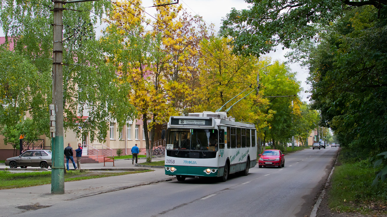 Пенза, ЗиУ-682Г-016.02 № 2058