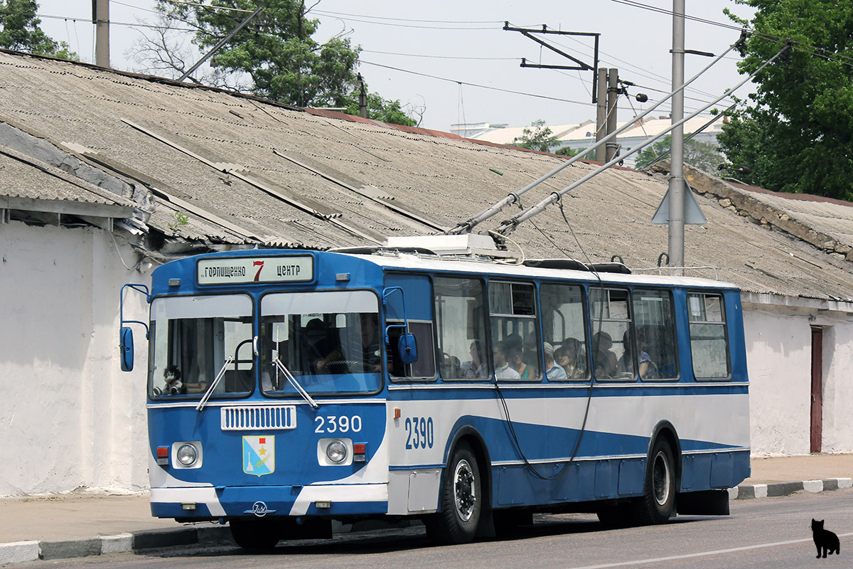 Севастополь, ЗиУ-682Г [Г00] № 2390