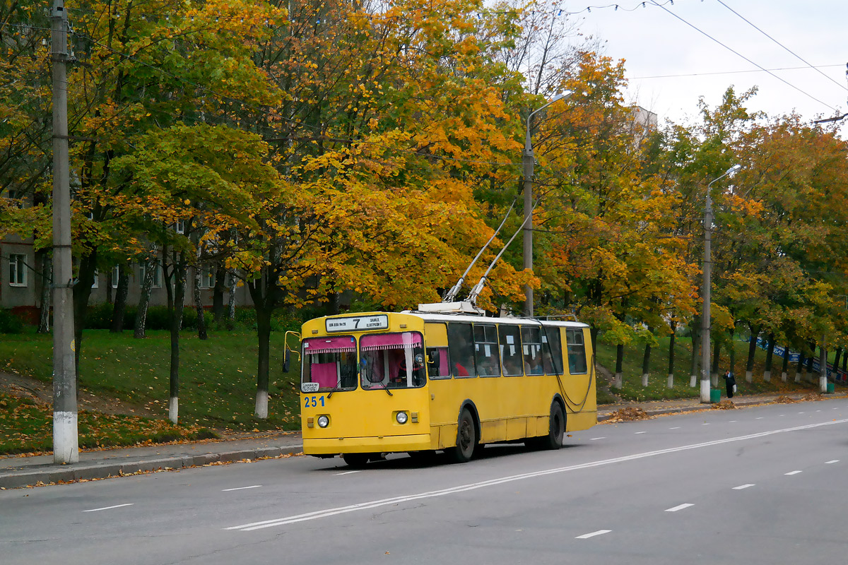 Сумы, ЗиУ-682В-012 [В0А] № 251