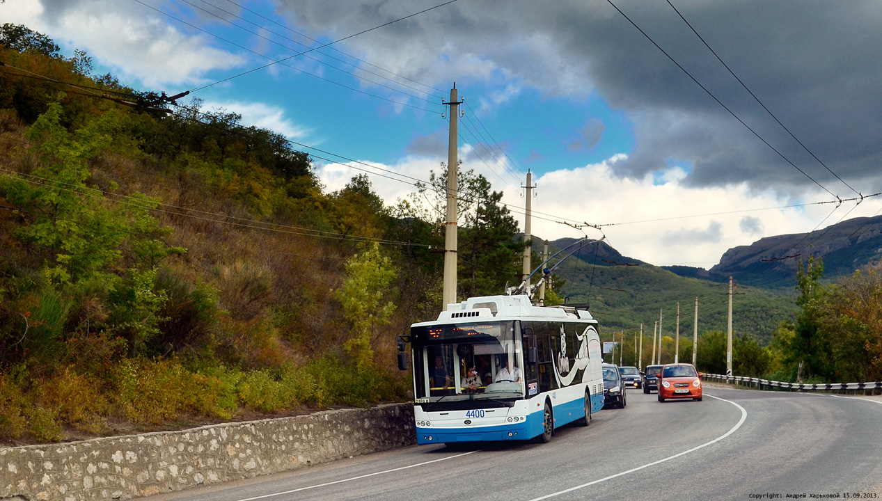 Crimean trolleybus, Bogdan T70115 # 4400