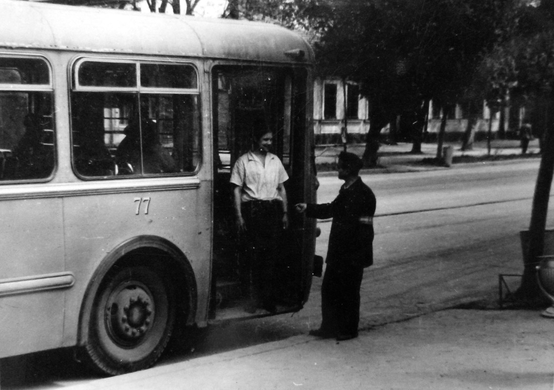 Кишинёв, ЗиУ-5 № 77; Кишинёв — Исторические фотографии