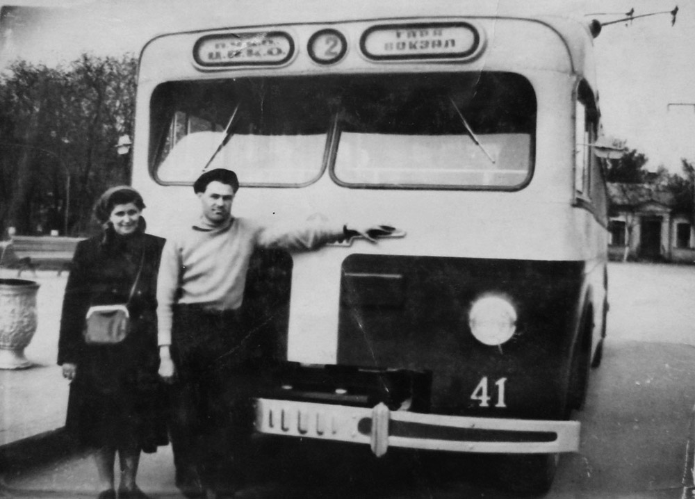 Кишинёв, МТБ-82Д № 41; Кишинёв — Исторические фотографии