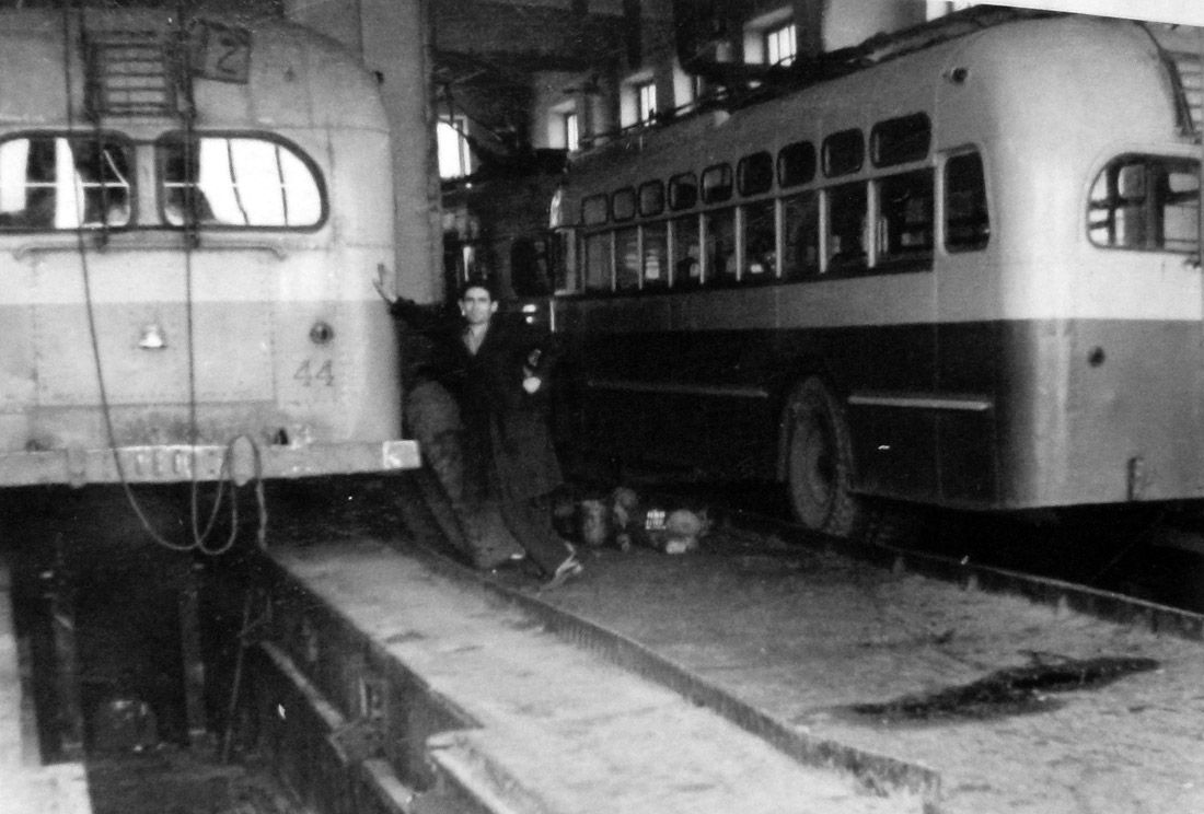Кишинёв, МТБ-82Д № 44; Кишинёв — Исторические фотографии