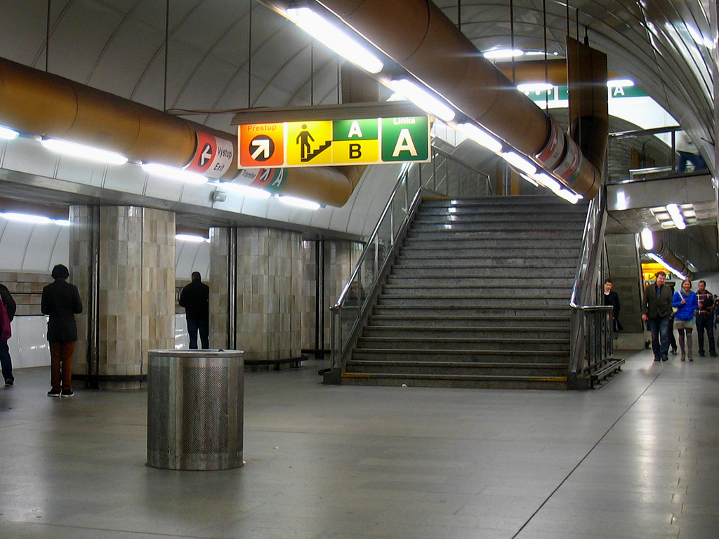 Прага — Метрополитен: линия B