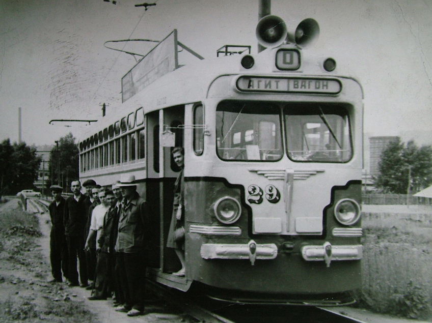 Новокузнецк, МТВ-82 № 29; Новокузнецк — Исторические фотографии