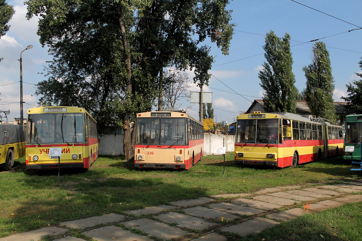 Kyiv, Škoda 14Tr04 № 336; Kyiv, Škoda 14Tr02/6 № 2008; Kyiv, Škoda 15Tr03/6 № 480