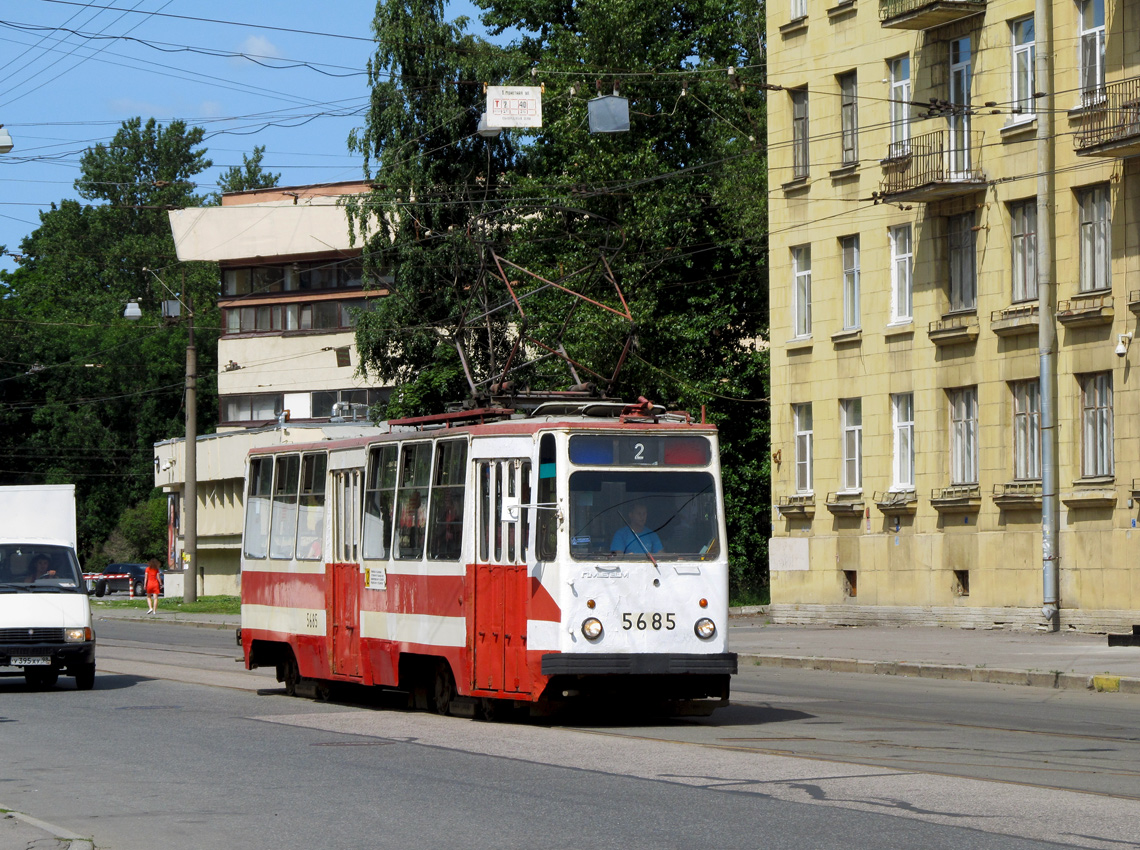 Санкт-Петербург, ЛМ-68М № 5685