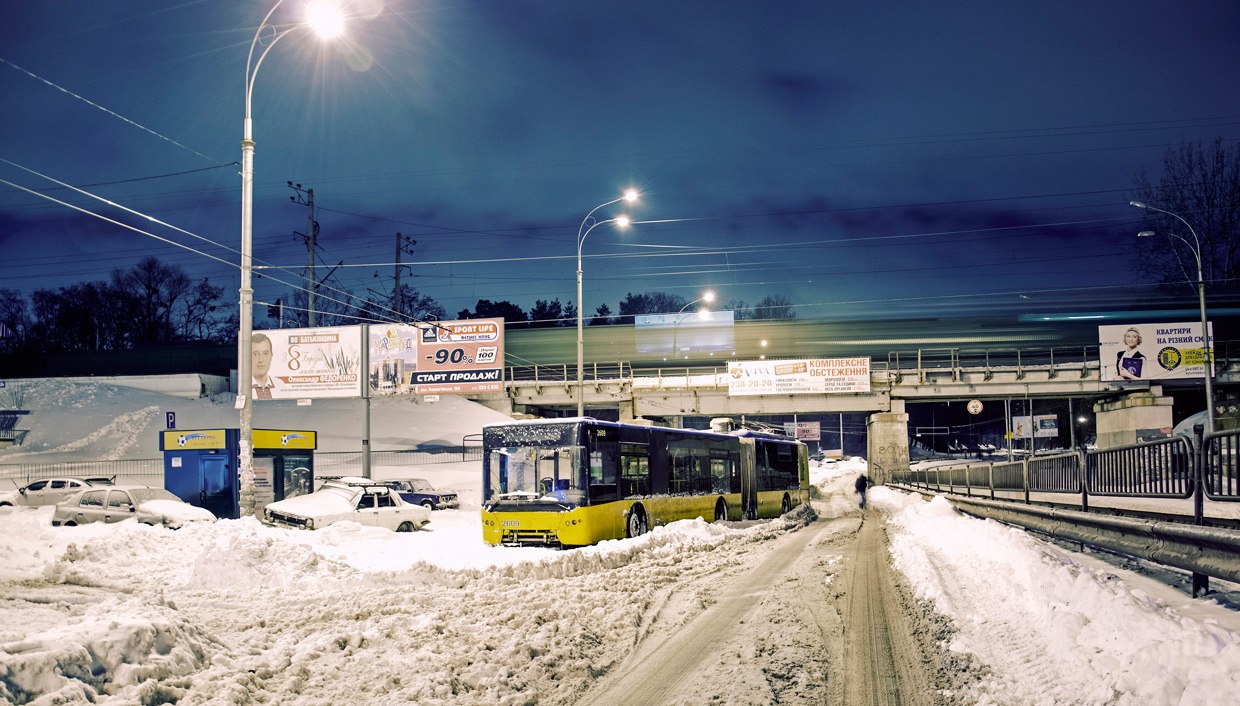 Киев, ЛАЗ E301D1 № 2609; Киев — Снегопад 22-24 марта 2013