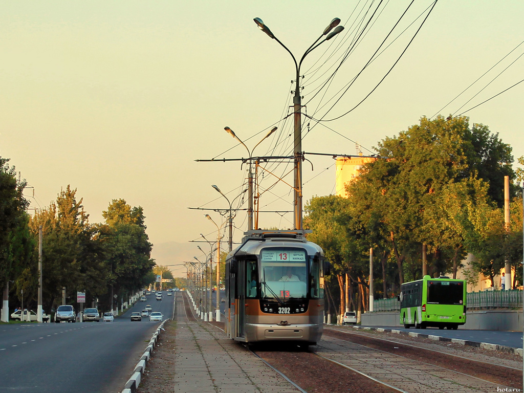 Ташкент, Vario LF.S № 3202