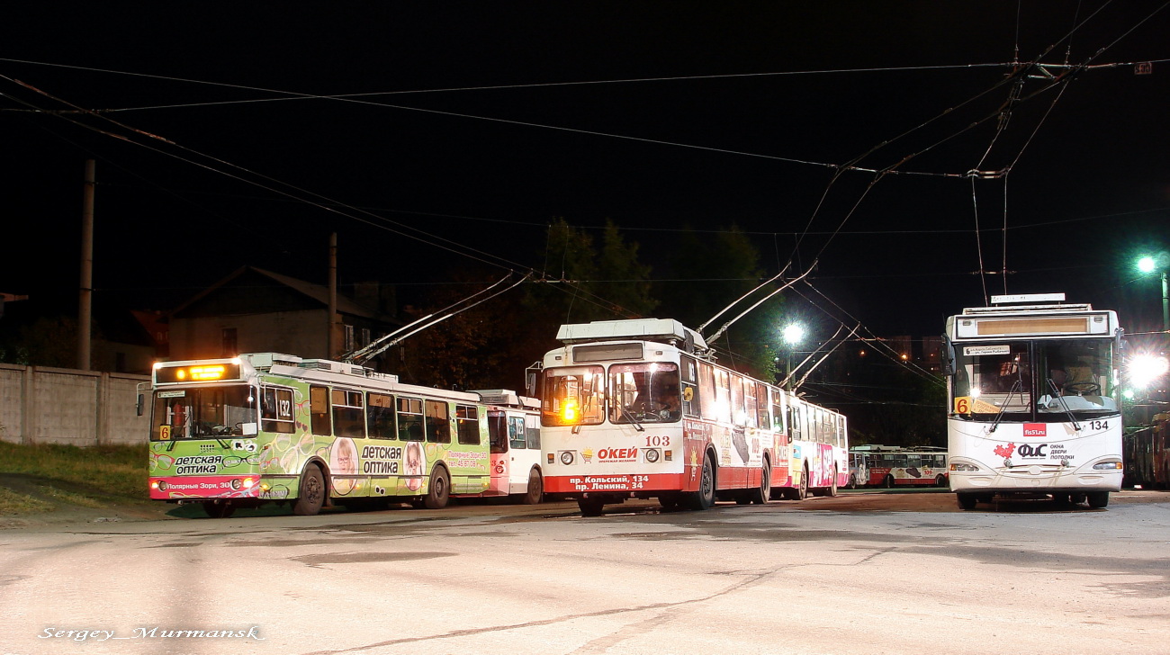 Мурманск, ЗиУ-682 КР Иваново № 103; Мурманск, ЗиУ-682Г-016.02 № 132; Мурманск, ВЗТМ-5290.02 № 134