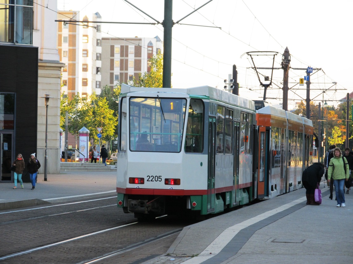 Magdeburg, Tatra B6A2M № 2205