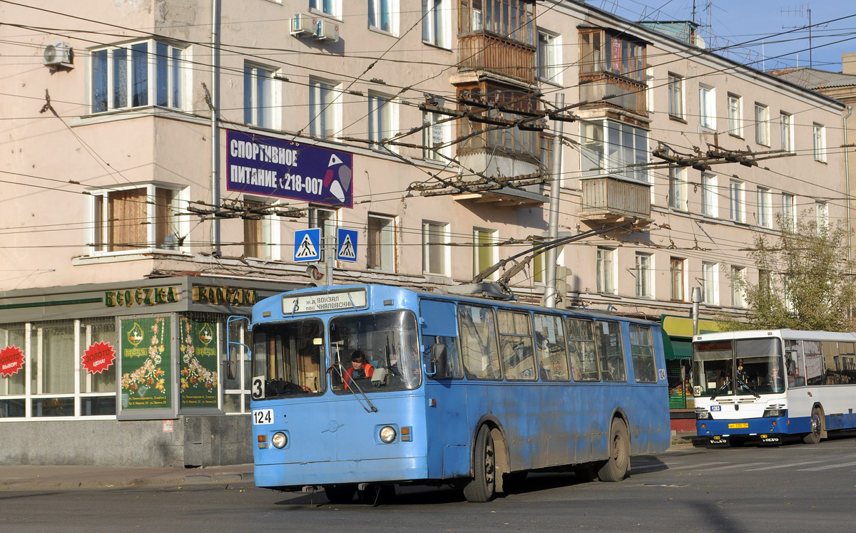 Омск, ЗиУ-682Г [Г00] № 124