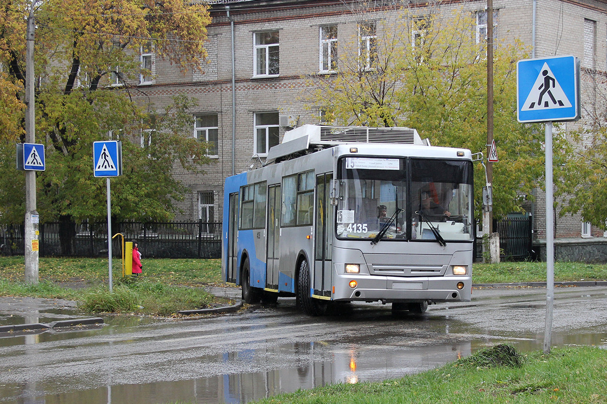 Барнаул, СТ-6217М № 4135