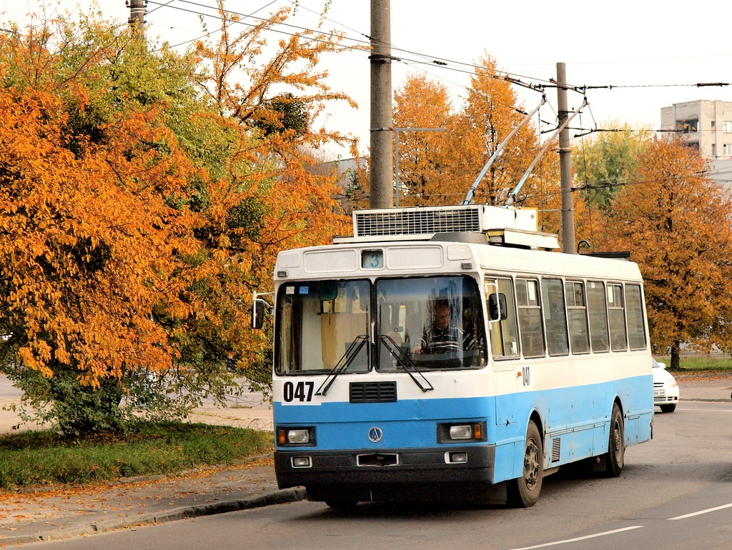 Львов, ЛАЗ-52522 № 047