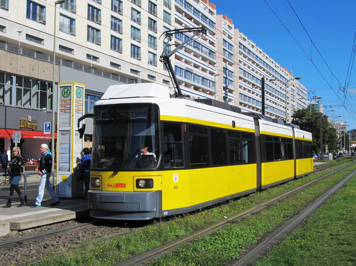 Берлин, Adtranz GT6N № 1070