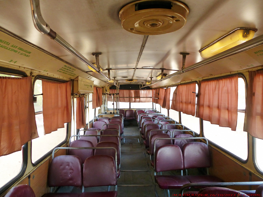 Krimas trolejbuss, Škoda 14Tr02/6 № 2002