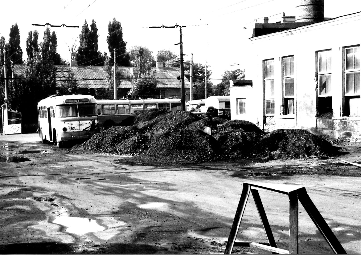 Одесса, Киев-2 № 187; Одесса — Троллейбусное депо № 1 Одесса, Киев-2 № 187; Одесса — Троллейбусное депо № 1