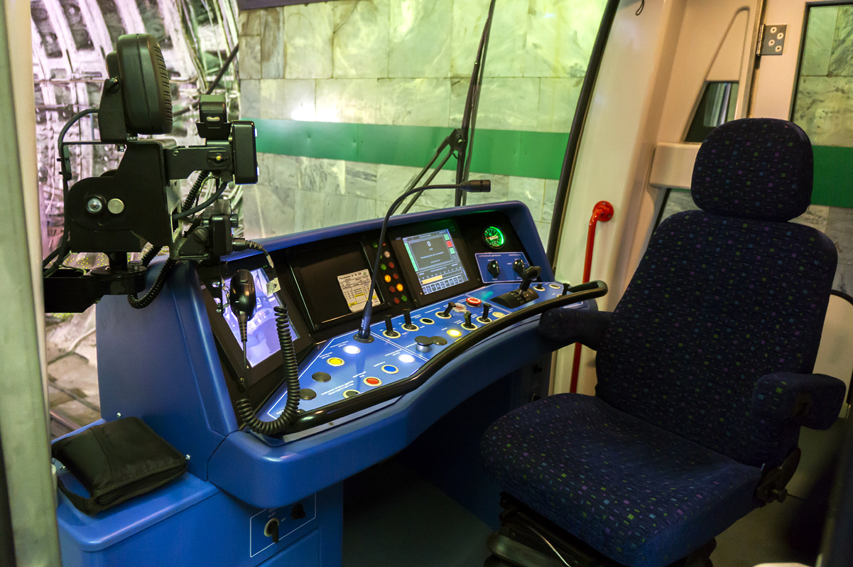 Санкт-Петербург, 81-556 «НеВа» № 56004