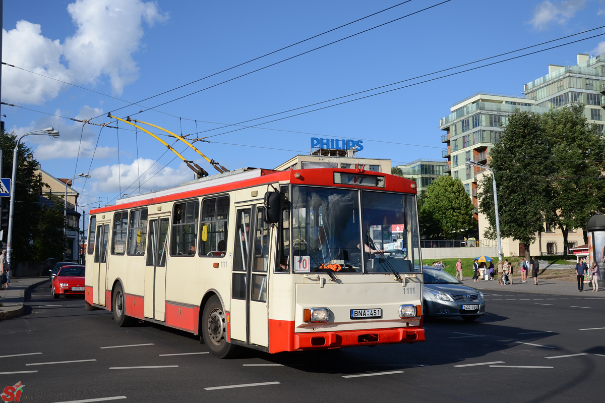 Вильнюс, Škoda 14Tr10/6 № 1111