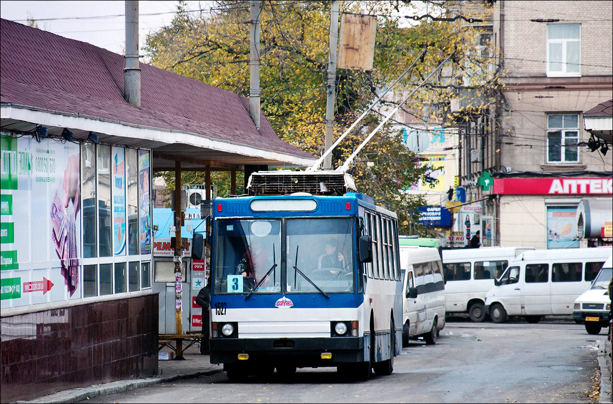 Днепр, ЮМЗ Т2 № 1527