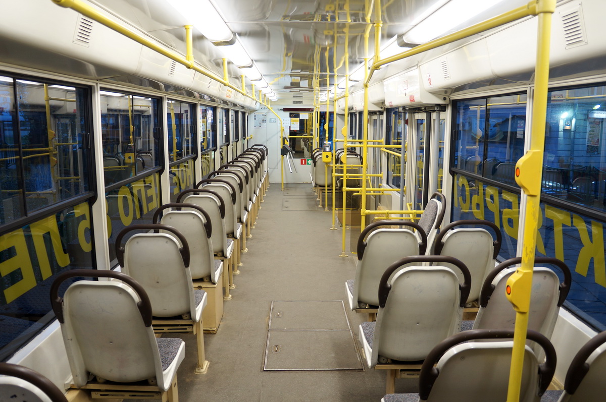 Москва, 71-619А-01 № 4325