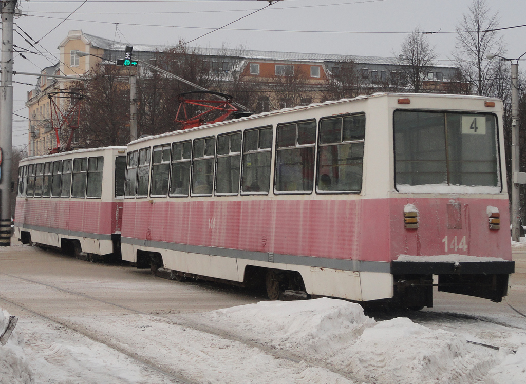 Cherepovets, 71-605A Br. 144