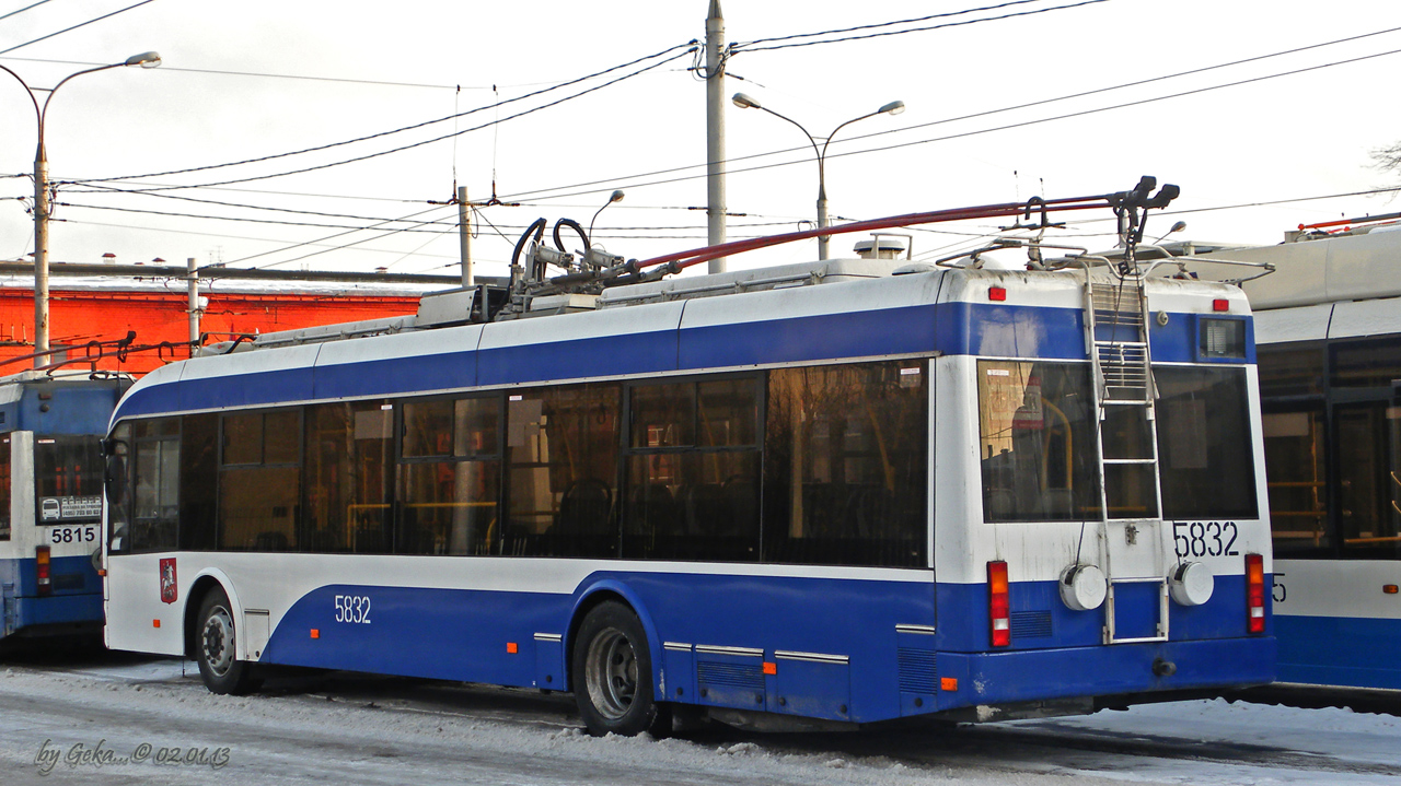 Moskva, BKM 321 Br. 5832