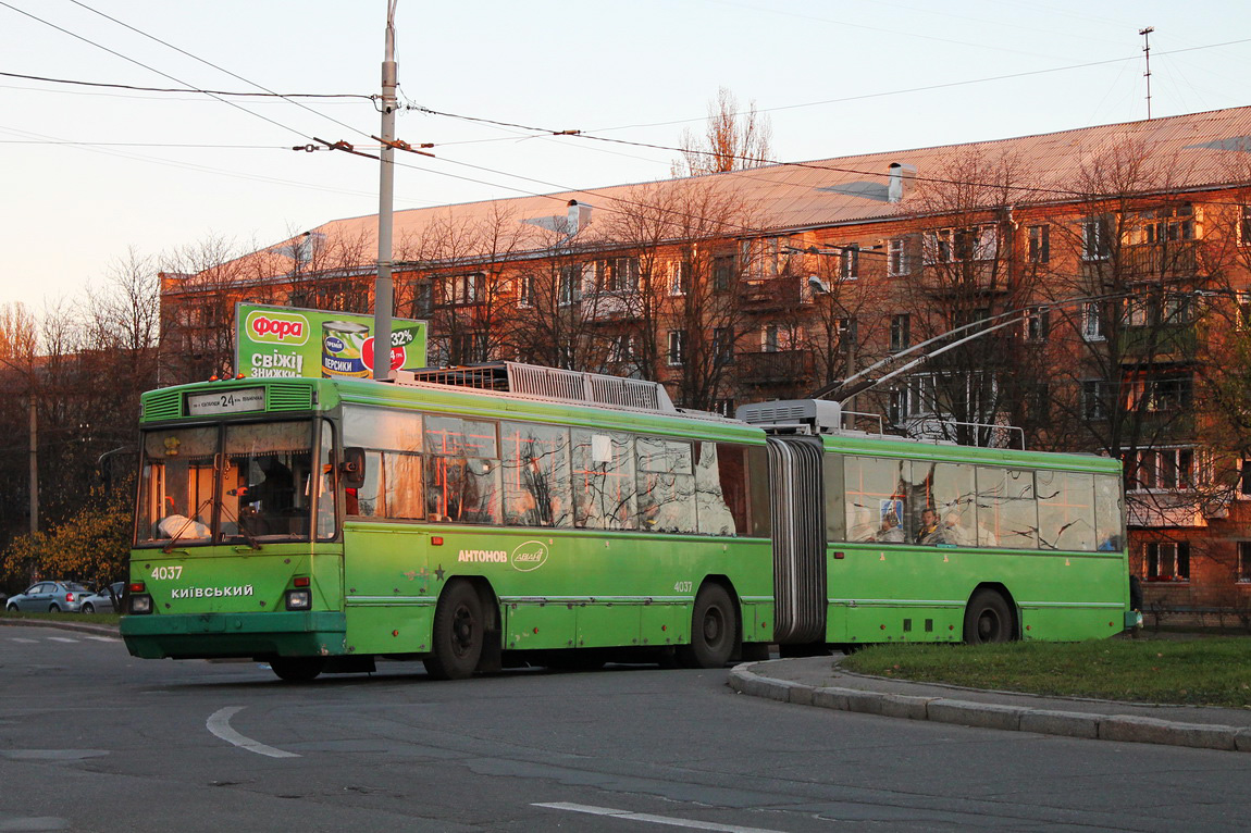 Киев, Киев-12.03 № 4037