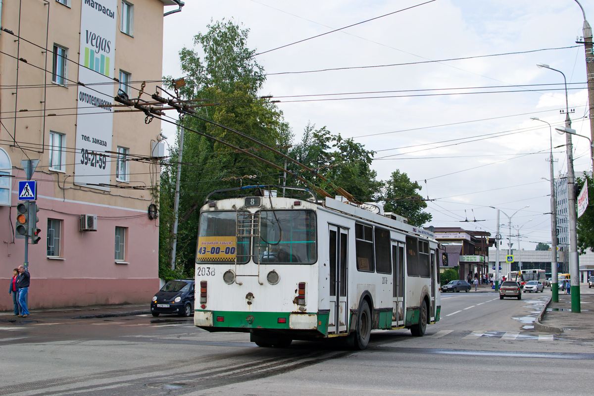 Penza, ZiU-682G-016.02 č. 2038