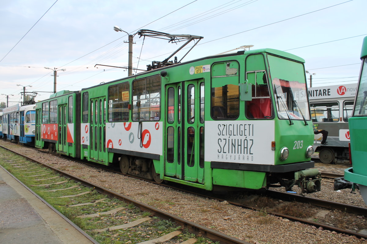 Орадя, Tatra KT4D № 203