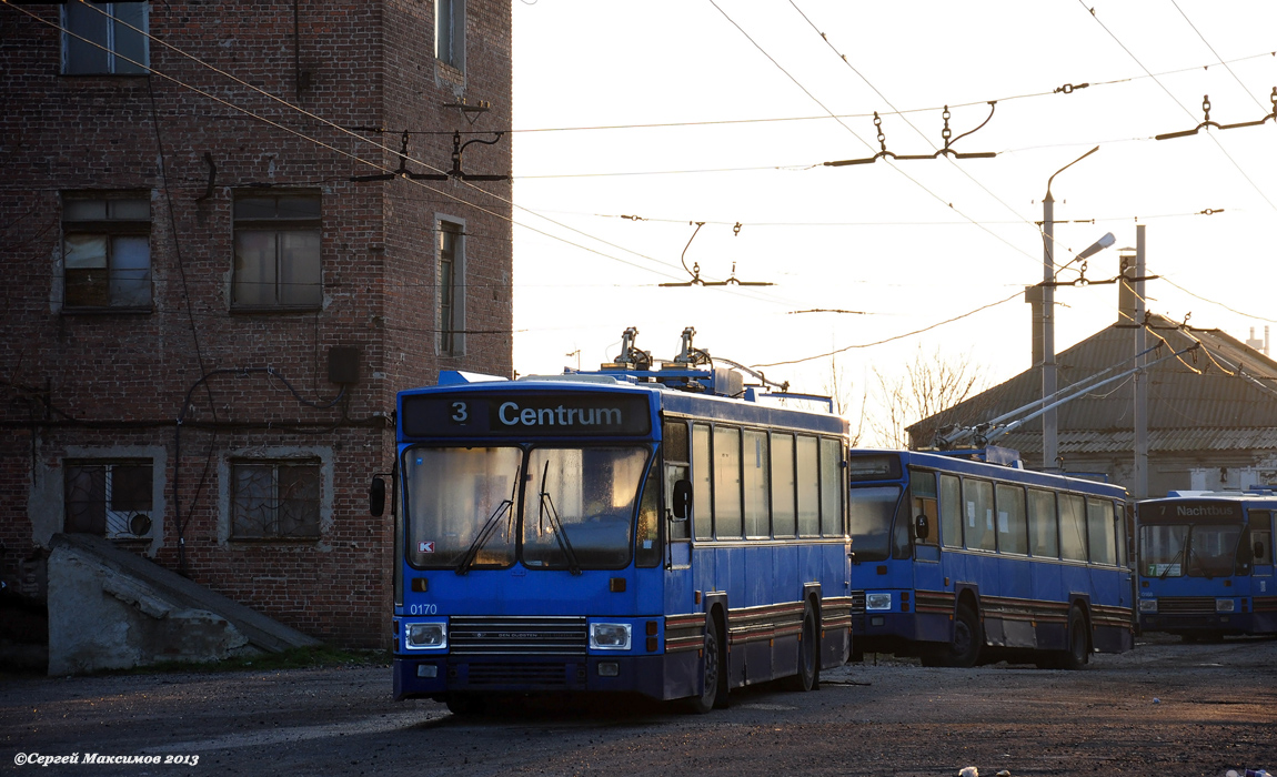 Таганрог, DAF Den Oudsten B79T-KM560 / Kiepe № 0170