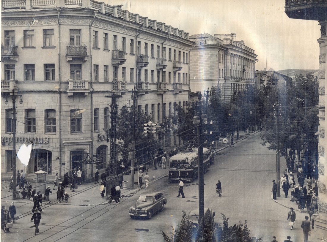 Саратов, МТБ-82Д № 53; Саратов — Исторические фотографии