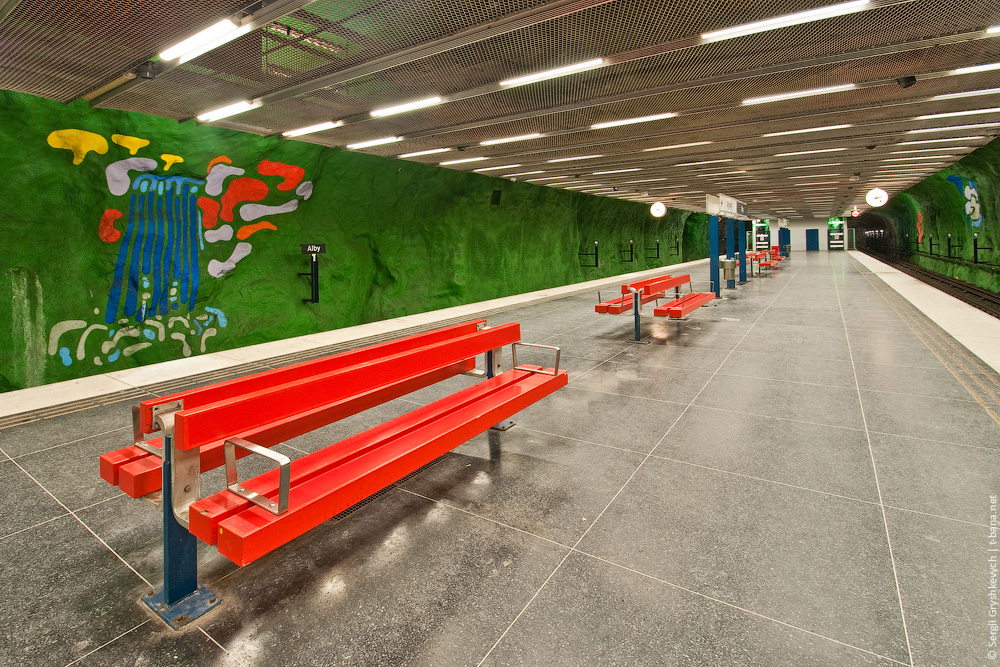 Стокгольм — Tunnelbana — Красная линия | Röda Linjen