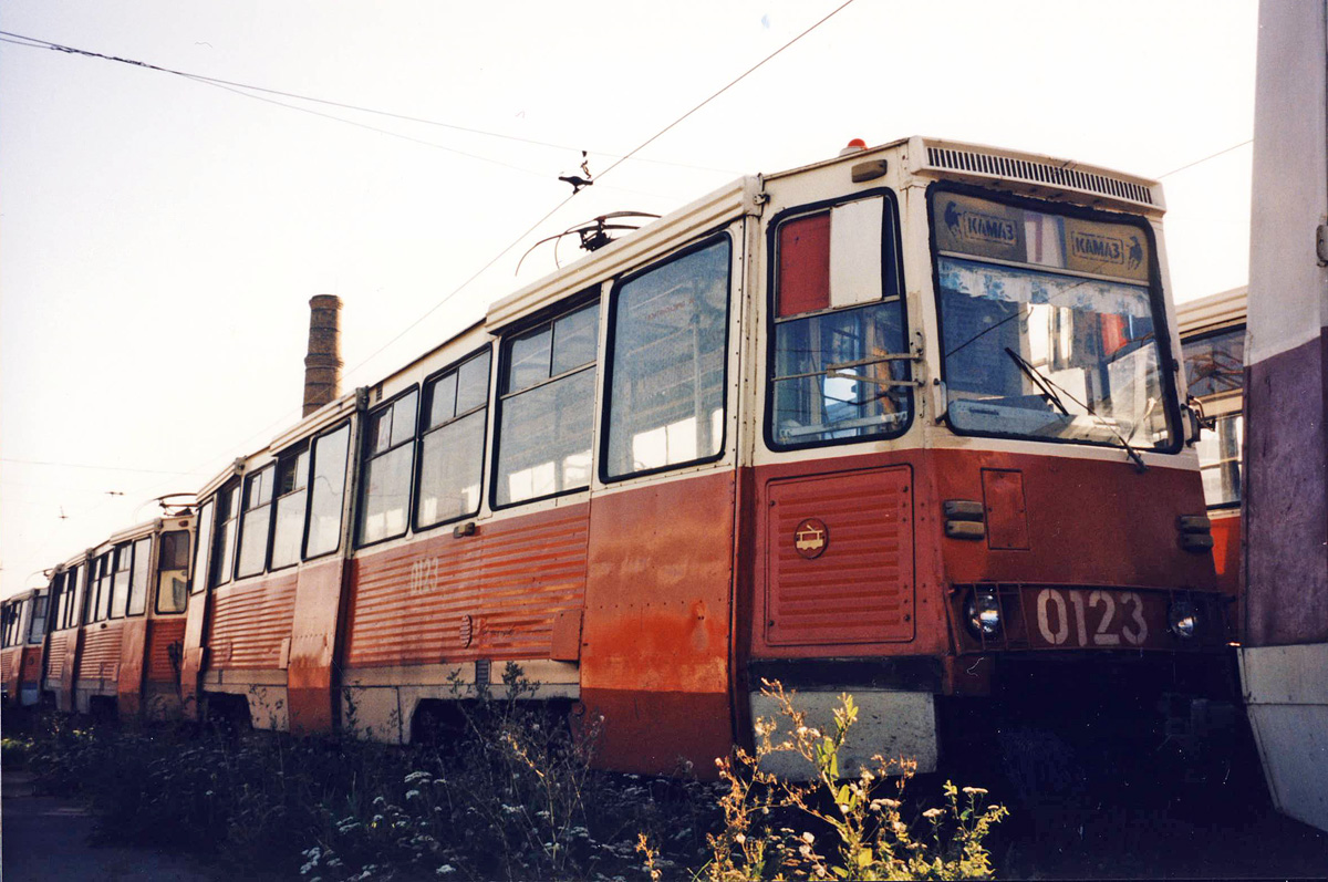 Набярэжныя Чалны, 71-605А № 0123; Набярэжныя Чалны — Старые фотографии