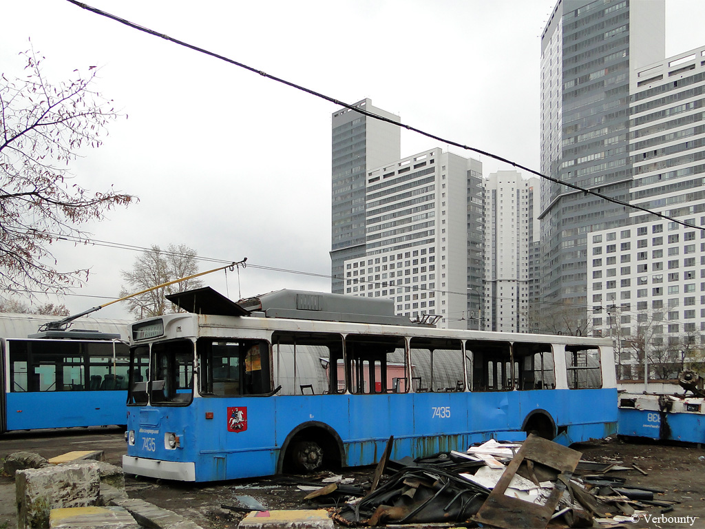 Москва, ЗиУ-682ГМ1 № 7435