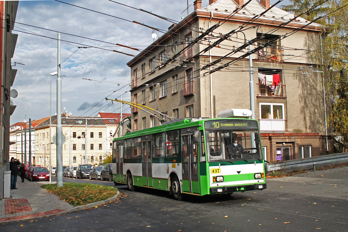 Пльзень, Škoda 14TrM № 437