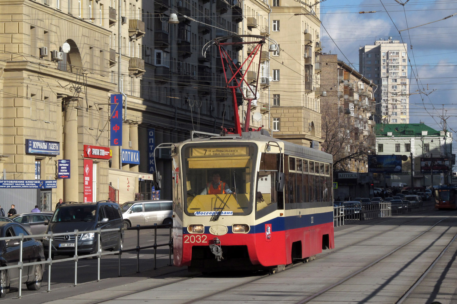 Москва, 71-619К № 2032