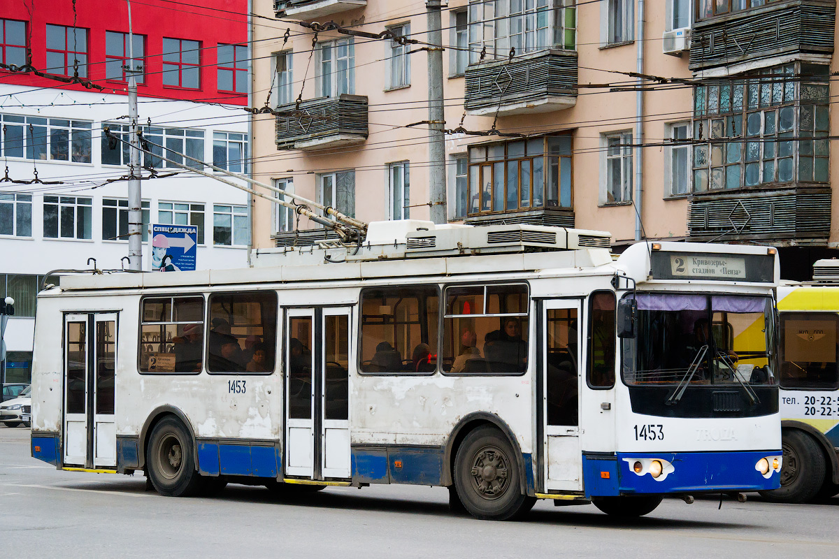 Пенза, ЗиУ-682Г-016.02 № 1453