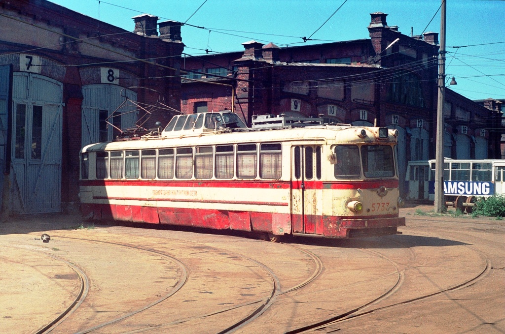 Sankt Peterburgas, LM-57 nr. 5733 Sankt Peterburgas, LM-57 nr. 5733