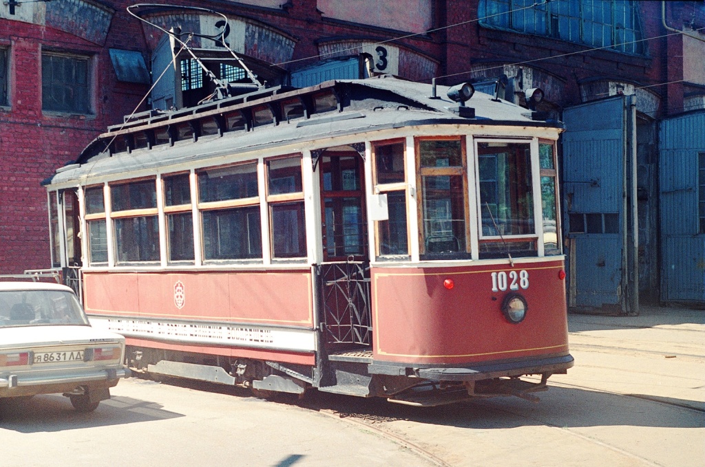 Санкт-Петербург, Двухосный моторный вагон № 1028 Санкт-Петербург, Двухосный моторный вагон № 1028