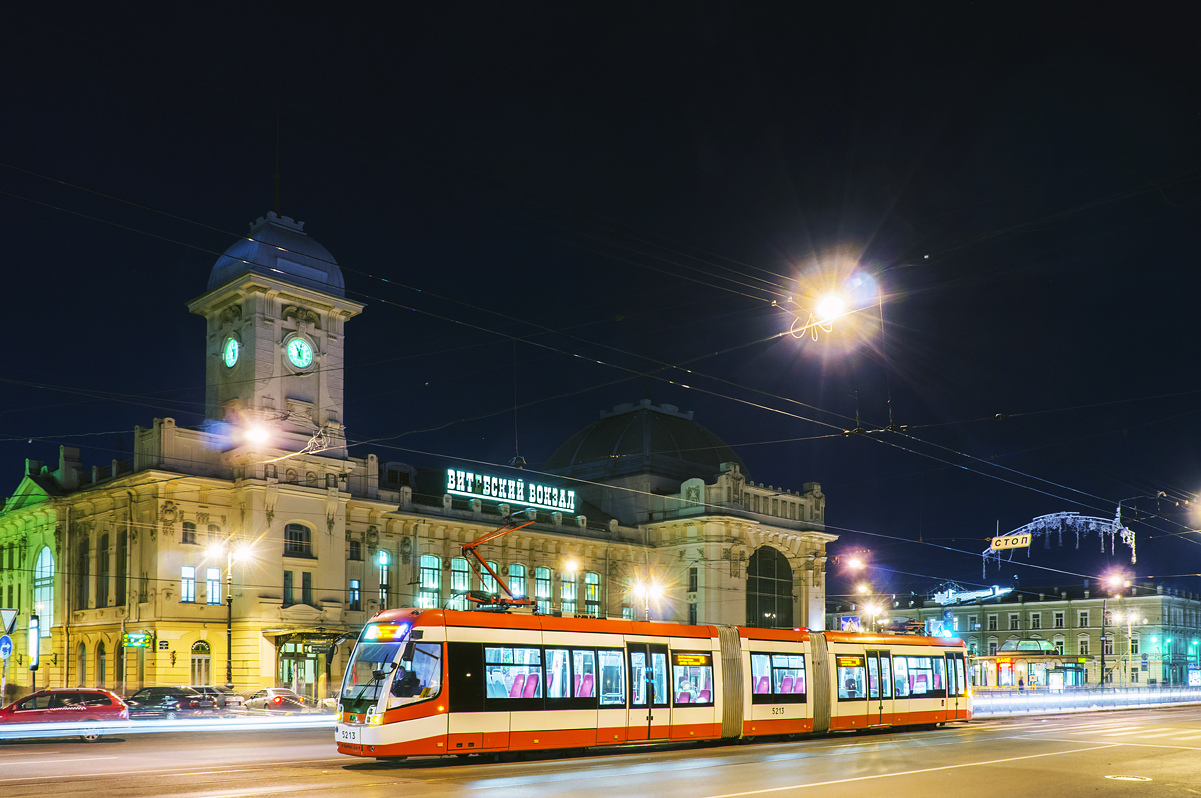 Санкт-Петербург, БКМ 84300М № 5213